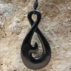 Acht Schmuck Maori Hornschmuck Anhänger Kette