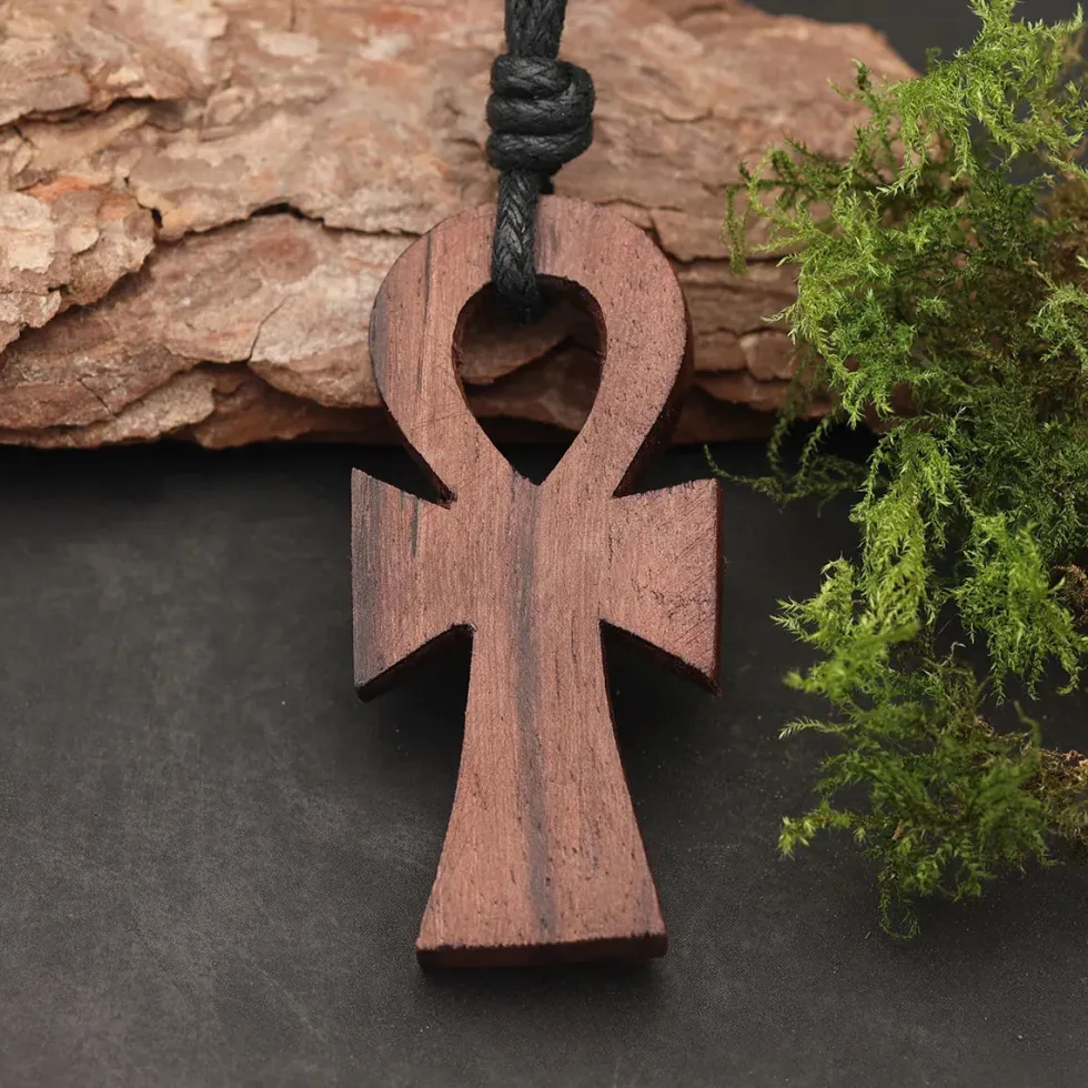 Ankh Holzschmuck Kettenanhänger Handarbeit