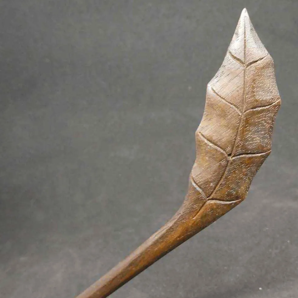 Blatt Haarnadel Haarstab Holzschmuck geschnitzt