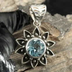 Blauer Topas Anhänger Sonne mit Edelstein Silber Schmuck 925 Silber