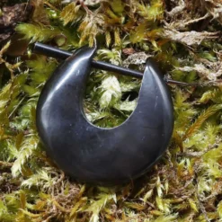 Creole 1,5cm Ohrschmuck aus Horn geschnitzt (Paar)