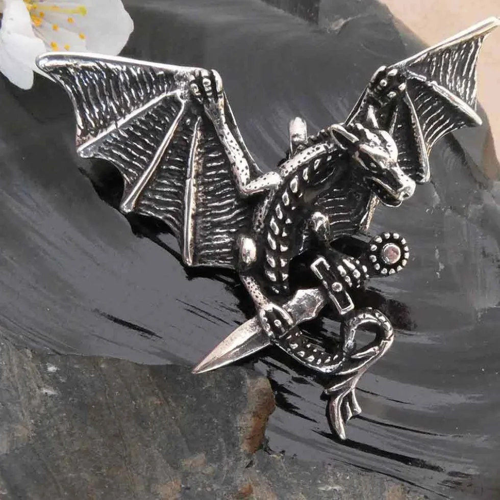 Drache mit Schwert Silberschmuck Anhänger 925 Silber