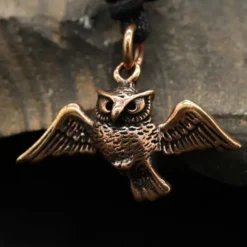 Eule fliegend Schmuck Bronze Anhänger