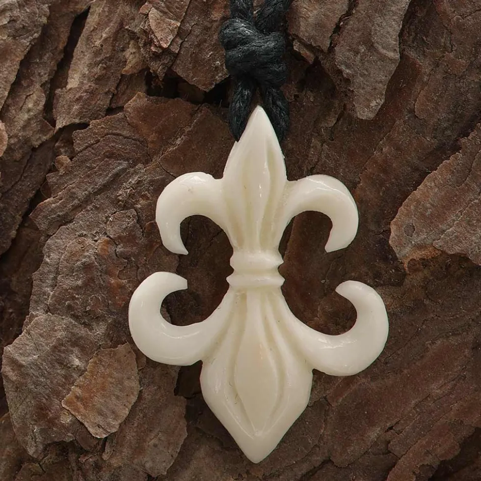 Fleur de Lys Kette Anhänger Knochen Handarbeit