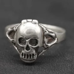 Giftring Totenkopf Ring mit kleinem Fach 925 Silber