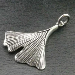 Ginkgo Blatt Schmuck Anhänger aus 925 Silber