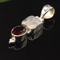 Granat mit Mondstein Steinschmuck 925 Silber