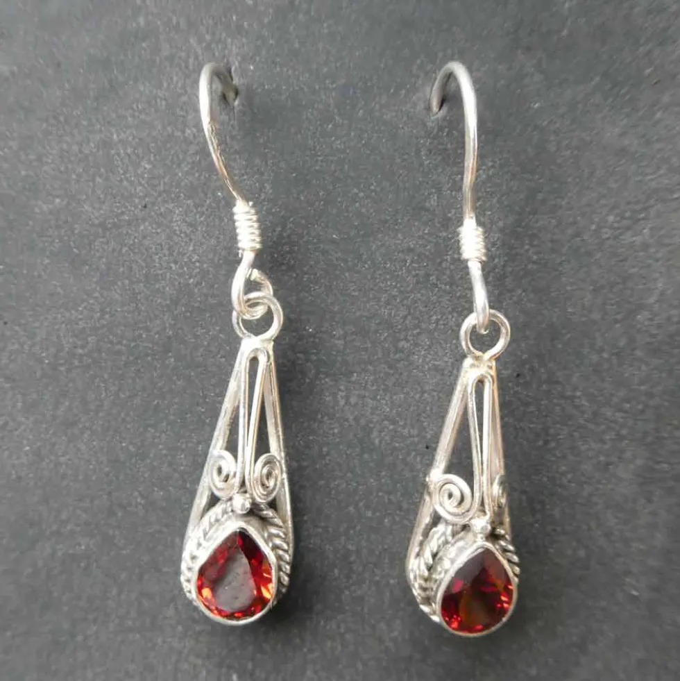 Granat Steinschmuck Ohrringe feine Einhänger edel 925 Silber