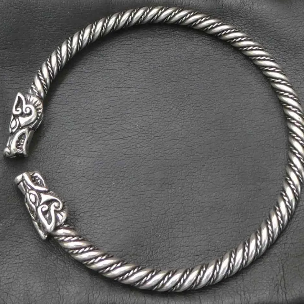 Himmelswölfe Frauen Armreif Silber Wikinger Armschmuck 925 Silber