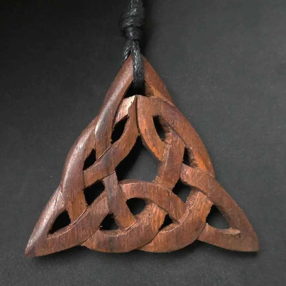 Holz Schmuck Triade keltischer Schmuck Anhänger