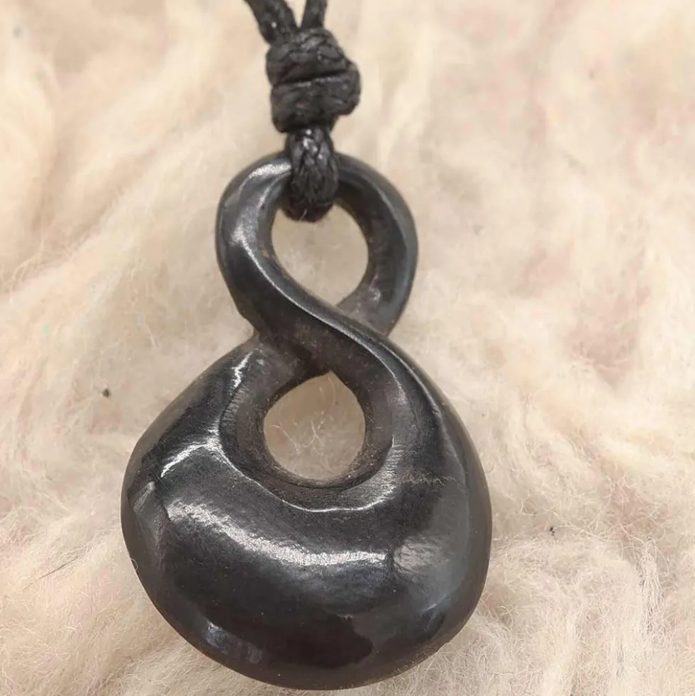 Hornschmuck Double Maori Schmuck 3cm aus Horn geschnitzte Kette
