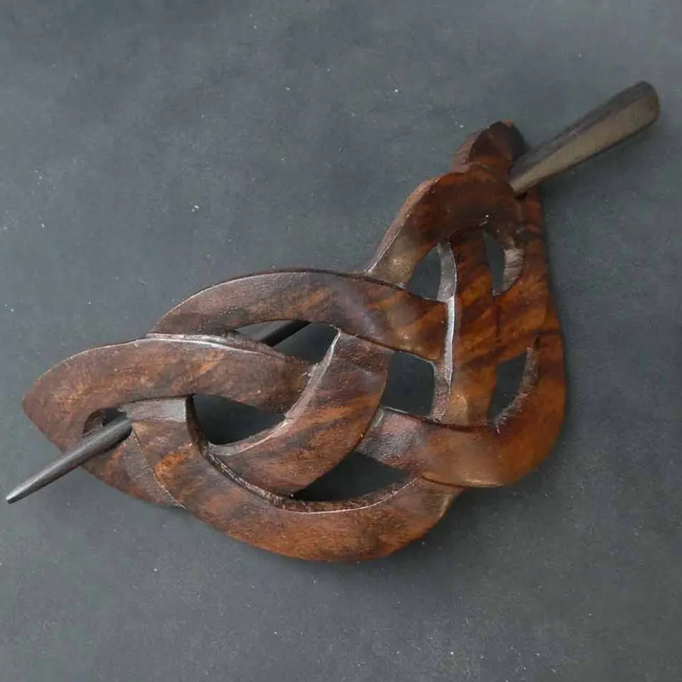 keltischer Haarschmuck Holzschmuck geschnitzt