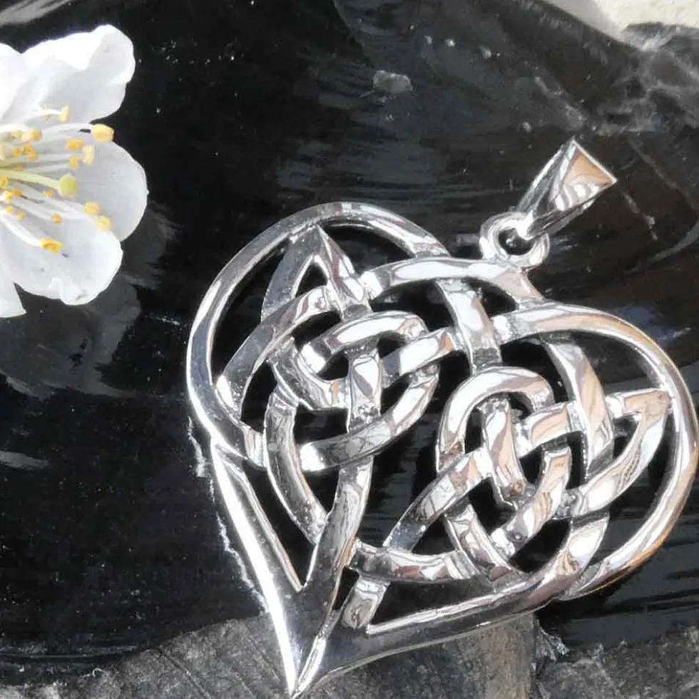 Keltisches Herz Schmuck Anhänger aus Silber 925