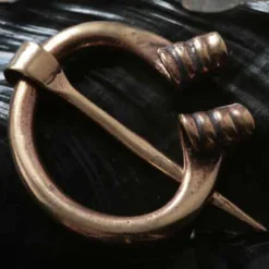 Klassische Gewandnadel Bronze Fibel Mittelalter
