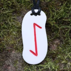 Knochen Rune 13 eihwaz - e Schmuck Anhänger
