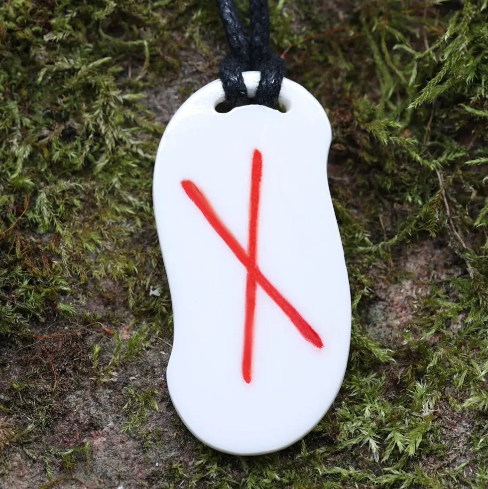 Knochen Rune 10 naudhiz -n Schmuck Anhänger
