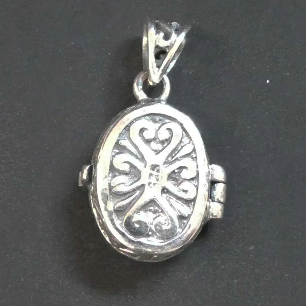Kreuz Gothic Medaillon 925er Silber durchbrochenes Muster