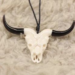 Langhorn Büffel Schädel Schmuck Horn Knochen Anhänger