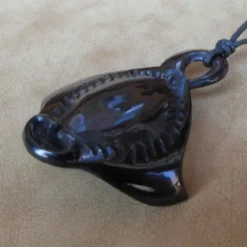 Manta Hornschmuck Anhänger Kettenanhänger