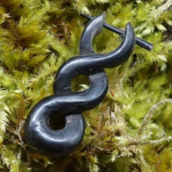 Maori Ohrschmuck Triple Hänger 4cm Horn (Paar)