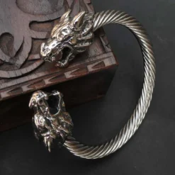 Massiver Drachen Edelstahl Armreif Gedreht