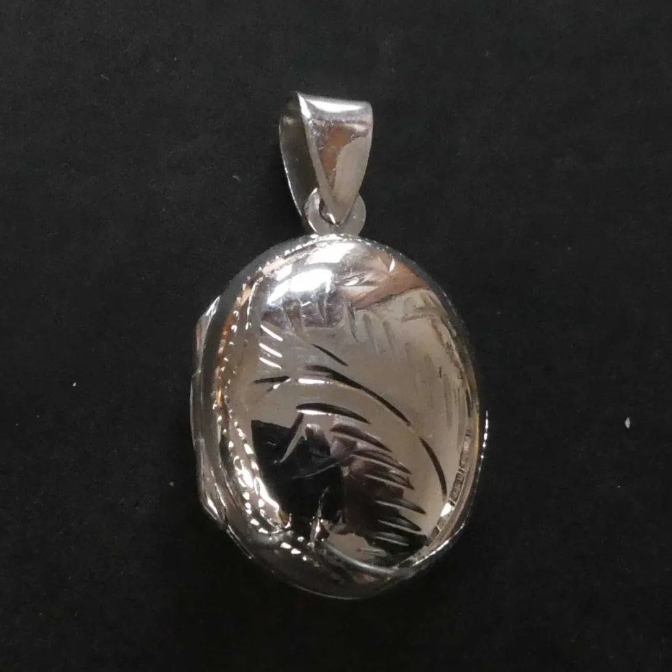 Medaillon oval fein verziert Schmuck aus edlem 925 Silber