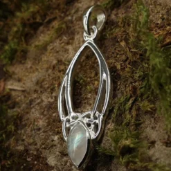 Mondstein Anhänger in keltischen Knoten gefasst 925 Silber