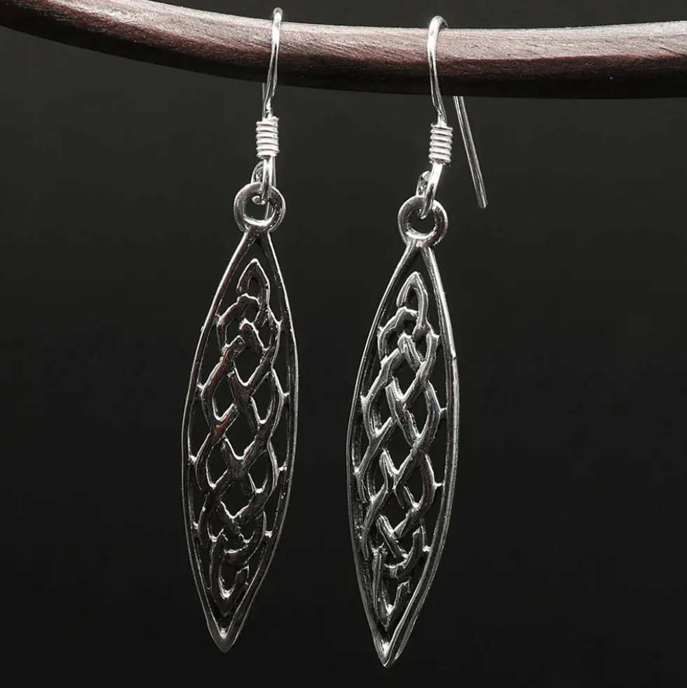 Ohrhänger Keltenknoten oval Sterlingsilber (Paar)
