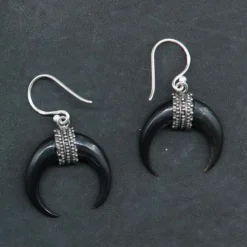 Ohrhänger 925 Silber mit Sicheln aus Horn kunstvoll verziert