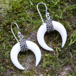 Ohrhänger 925 Silber mit Sicheln aus Knochen kunstvoll verziert