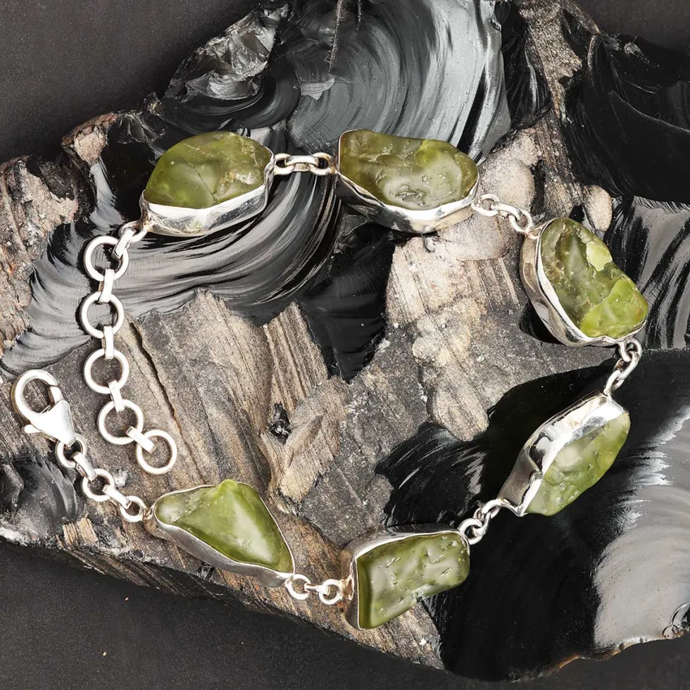 Peridot Armband Silber einreihig Rohsteine edler Armschmuck aus Sterlingsilber