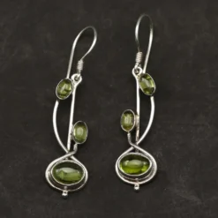 Peridot Steinschmuck Ohrringe feine Einhänger 925 Silber edel