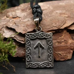 Rune Bronze Schmuck tiwaz Anhänger älteres Futhark