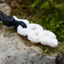 Schlange 3cm Knochen Anhänger geschnitzter Schmuck