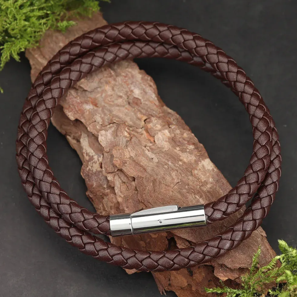 Schlichtes Braunes Armband Leder mit Edelstahl Verschluss