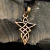 Schmuck Bronze keltischer Anhänger Dreieck