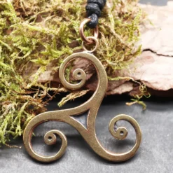 Schmuck Bronze Triskel groß Anhänger