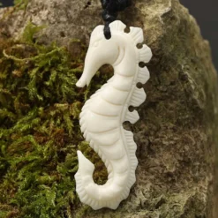 Seepferdchen Schmuck aus Knochen Kette