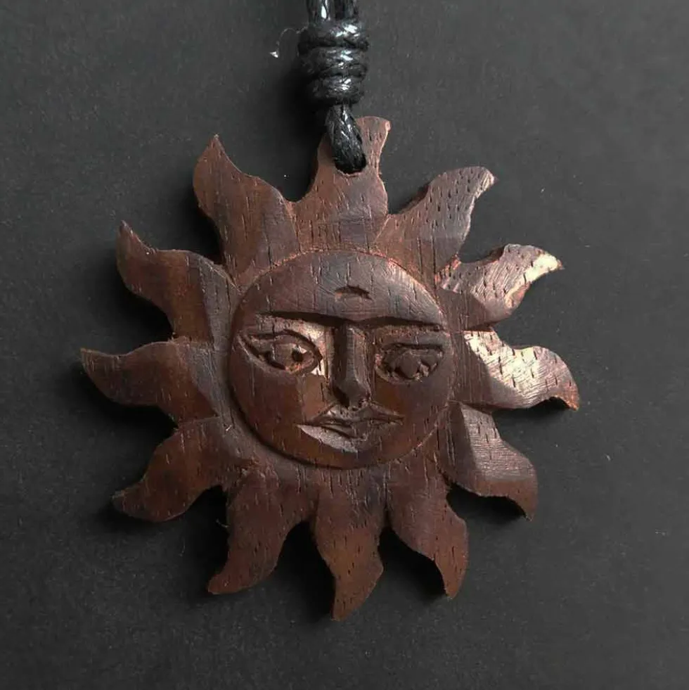 Sonne Halskette Holz Matahari Kettenanhänger Schmuck