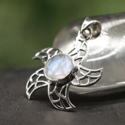Sonnen Anhänger mit Edelstein Mondstein aus 925 Silber