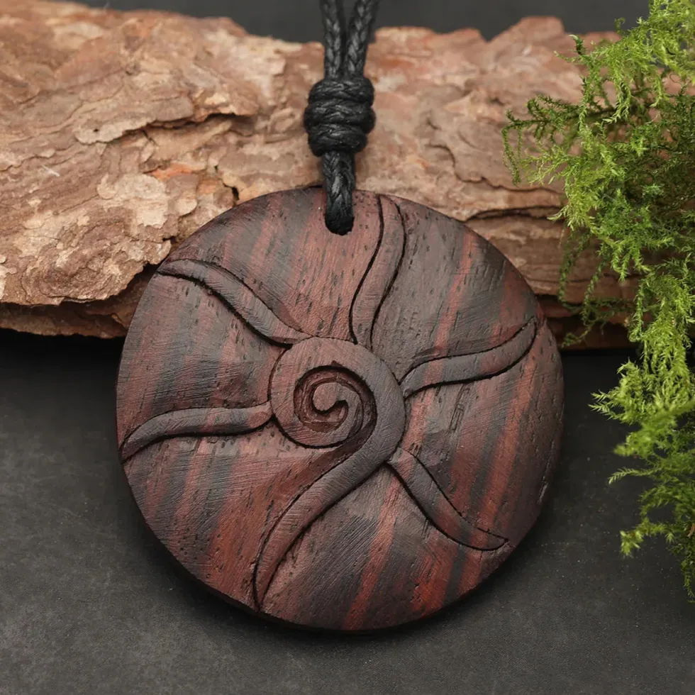 Sonne Schmuck Anhänger Nion Holzschmuck Kettenanhänger