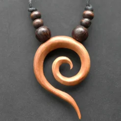 Spiralen Kette rotes Holz Schmuck Anhänger