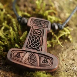 Thorshammer Kette Holz Anhänger Tri Wikingerschmuck