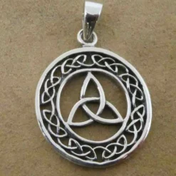 Trigueta mit Keltenknoten Schmuck 925 Silber Anhänger 925/000
