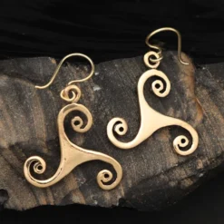 Triskele Ohrschmuck Bronze Ohrhänger