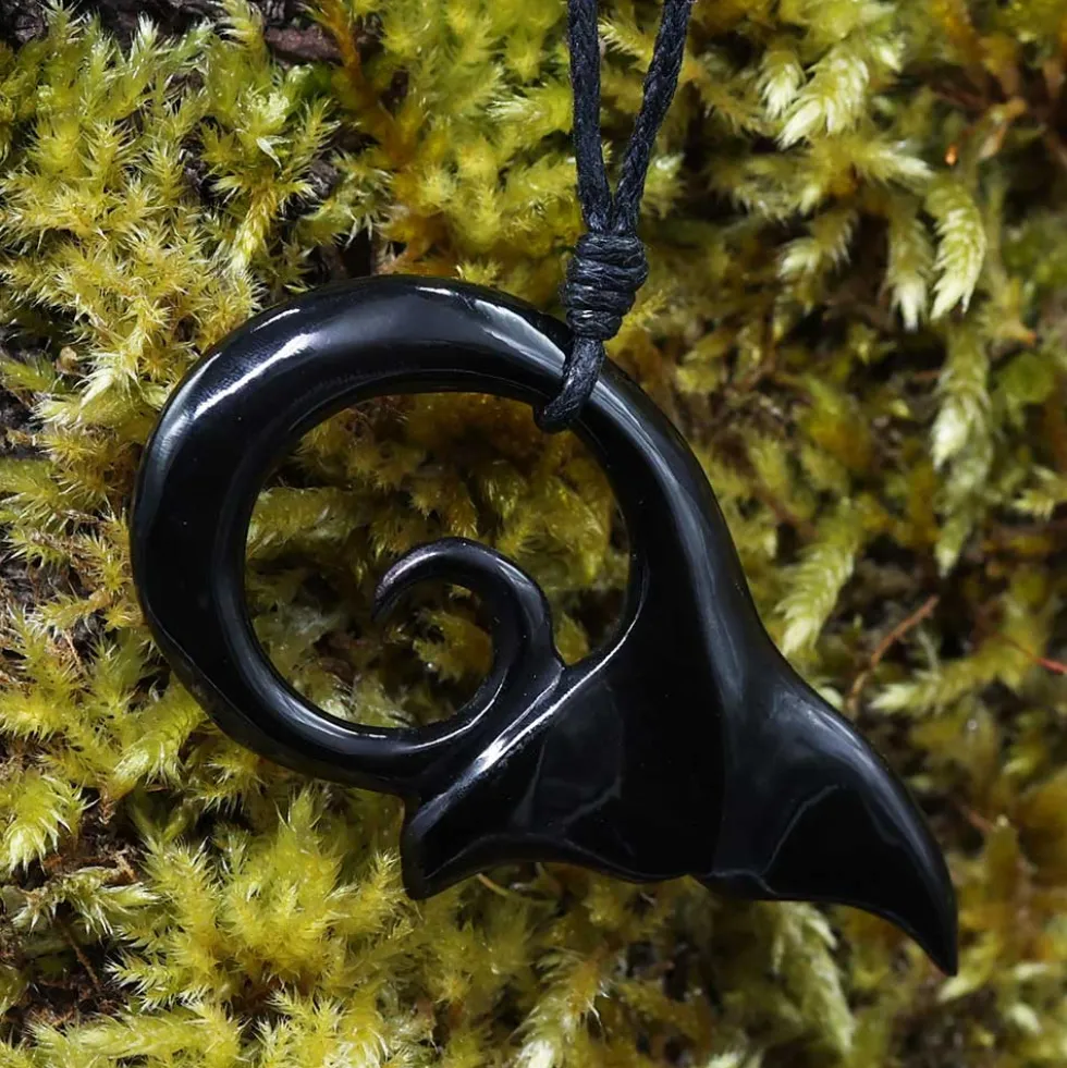 Walfluke Hornschmuck Anhänger Kette