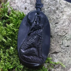 Wolf Hornschmuck Anhänger Kette