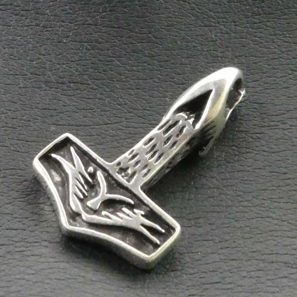 Wolfshammer Schmuck Anhänger aus 925 Silber
